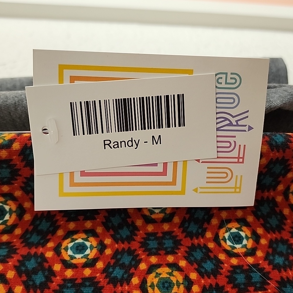 M Red Lularoe Randy - Picture 3 of 4